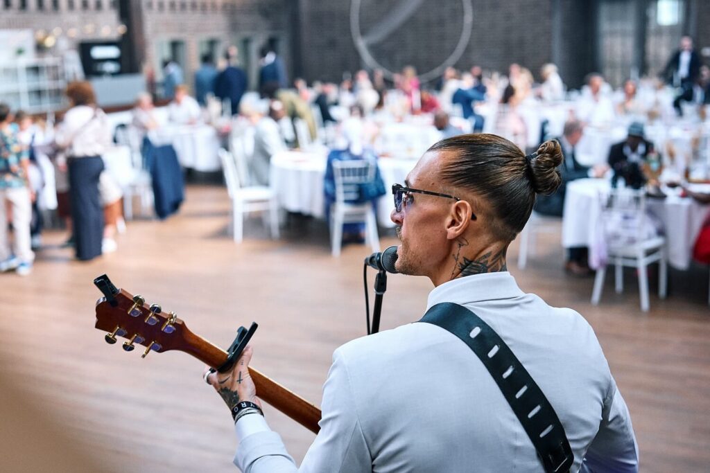 Eine Hochzeit mit afrikanischen Vibes und guter Musik - Hochzeitsfotograf Salzgitter 94 Hochzeitsfotograf Salzgitter - 2026 - 93